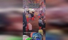 街边烧烤摊爆料视频,现场实况曝光，美味与卫生的较量